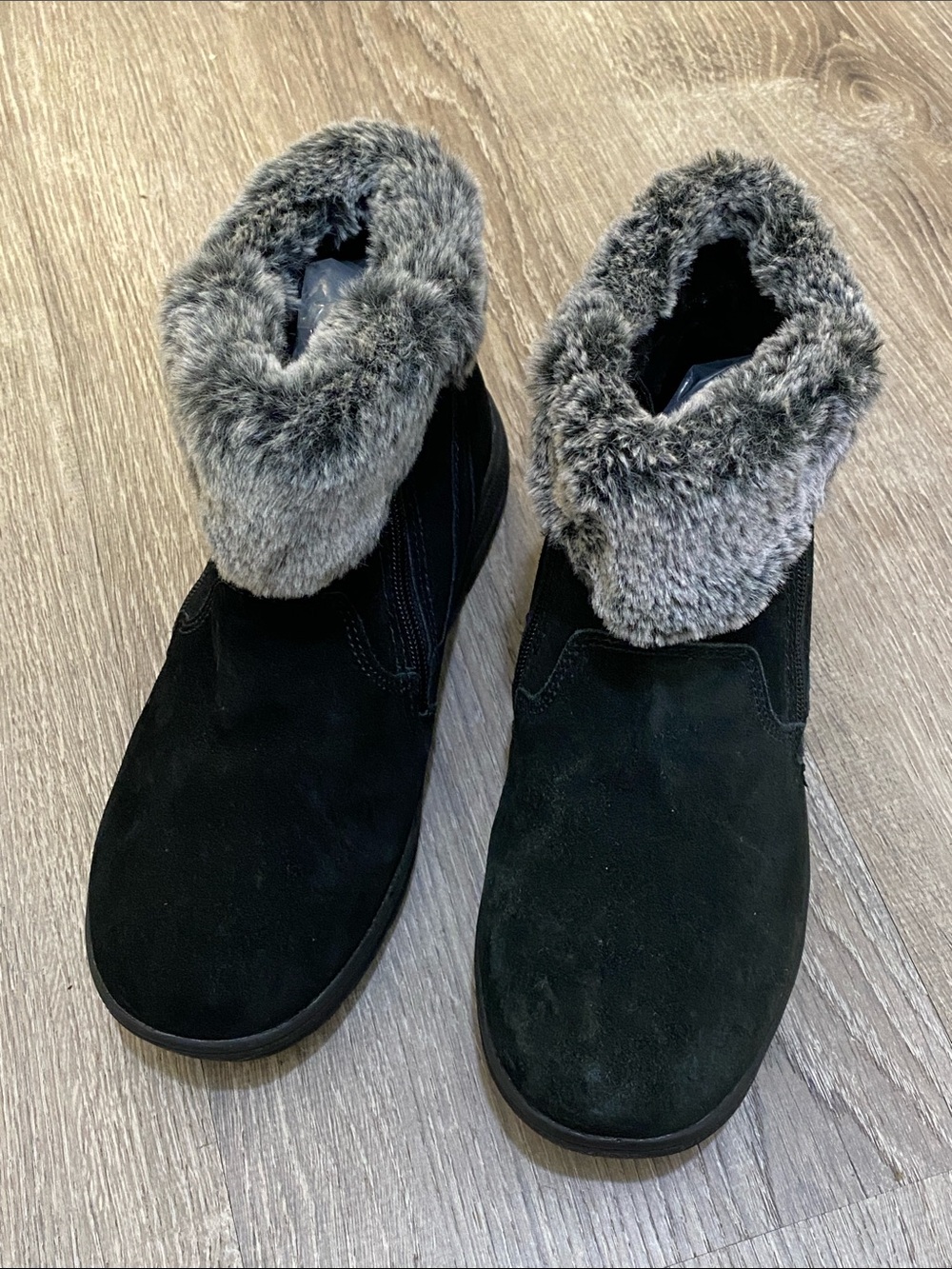Khombu size 8 women